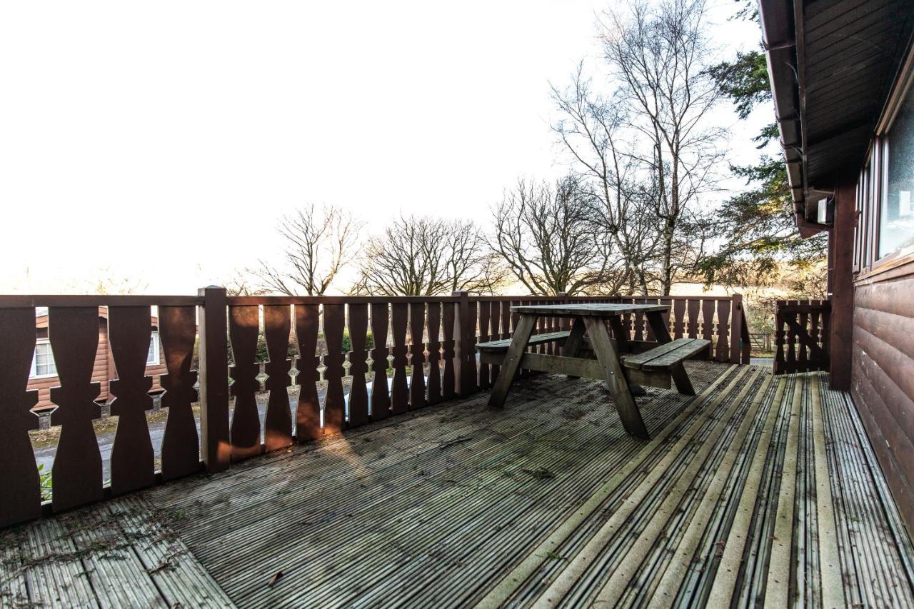 Rustic Log Cabin In Snowdonia By Seren Short Stays Trawsfynydd ภายนอก รูปภาพ